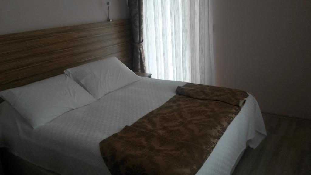 Dort Mevsim Suit Hotel Чанаккале Екстериор снимка
